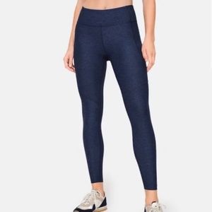 Outdoor Voices navy leggings size medium